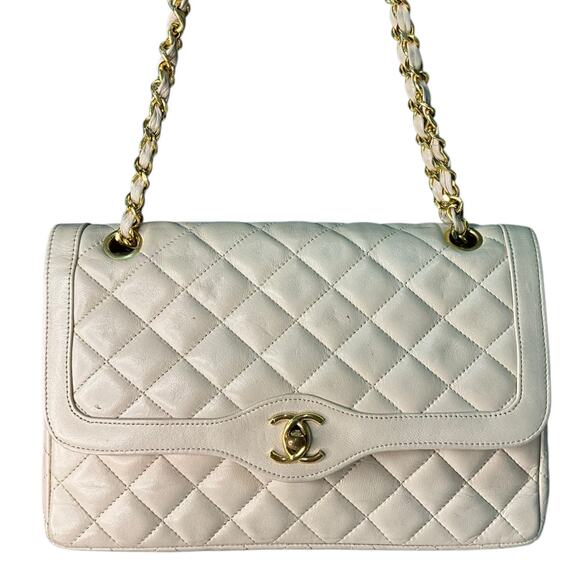 Chanel Classic Flap Bag - Picture 1 of 10